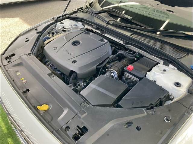 VOLVO V90 2017 Image 31