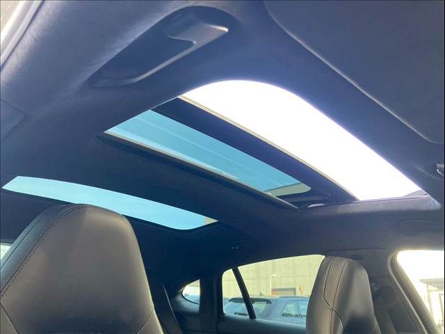 PORSCHE PANAMERA 2018 Image 31