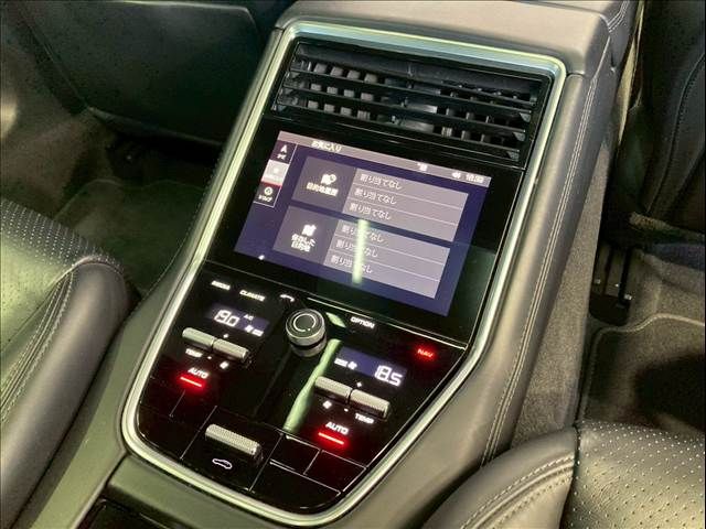 PORSCHE PANAMERA 2018 Image 31
