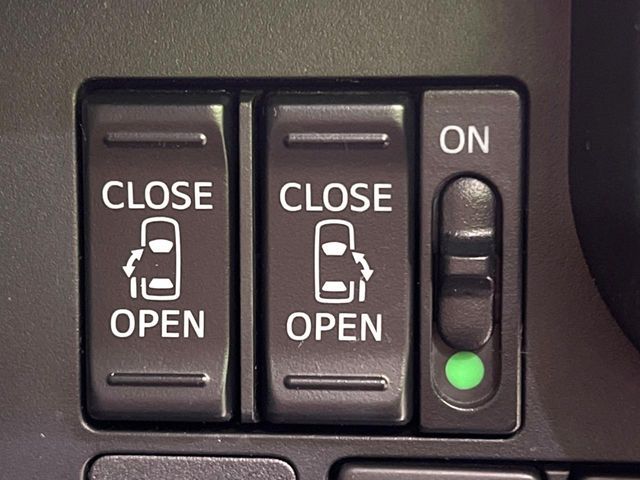 TOYOTA TANK 2018 Image 31