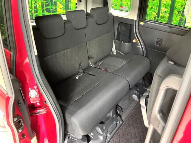 TOYOTA TANK 2018 Image 31