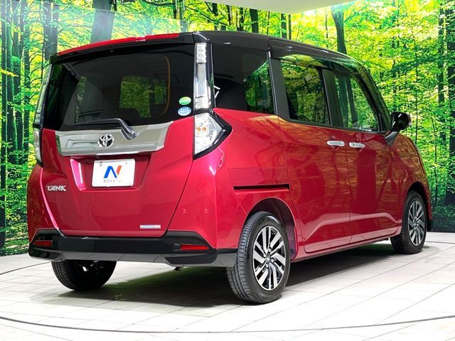 TOYOTA TANK 2018 Image 31