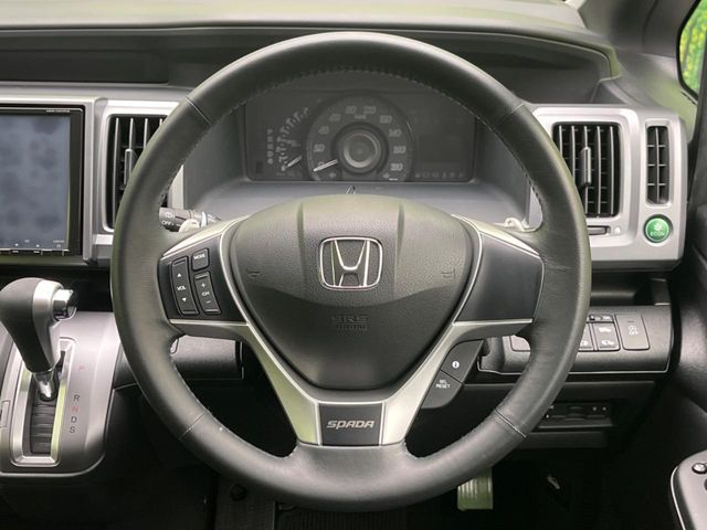 HONDA STEPWAGON SPADA 2013 Image 31