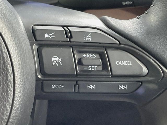 TOYOTA YARIS CROSS HYBRID 2021 Image 31