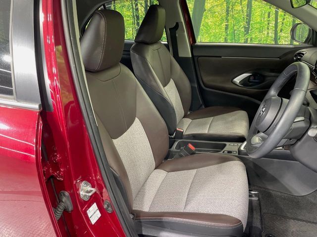 TOYOTA YARIS CROSS HYBRID 2021 Image 31