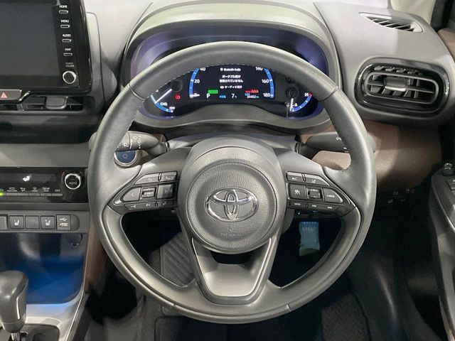 TOYOTA YARIS CROSS HYBRID 2021 Image 31