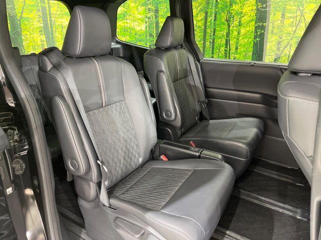 TOYOTA NOAH 2024 Image 31
