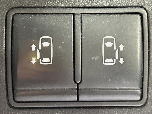 NISSAN SERENA  S-HYBRID 2012 Image 31