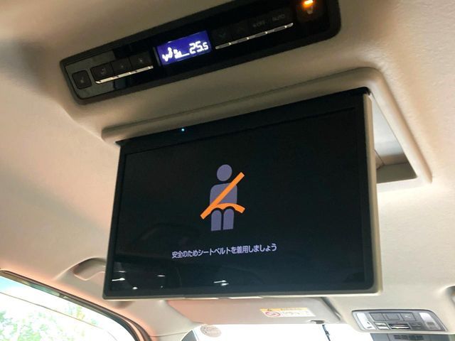 TOYOTA NOAH HYBRID 2023 Image 31