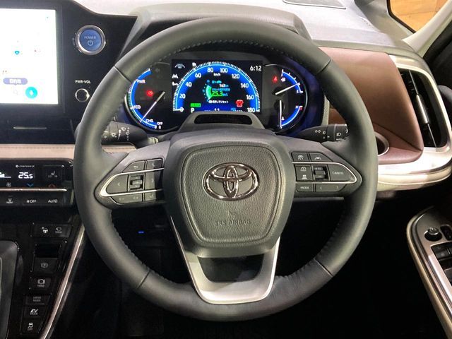 TOYOTA NOAH HYBRID 2023 Image 31