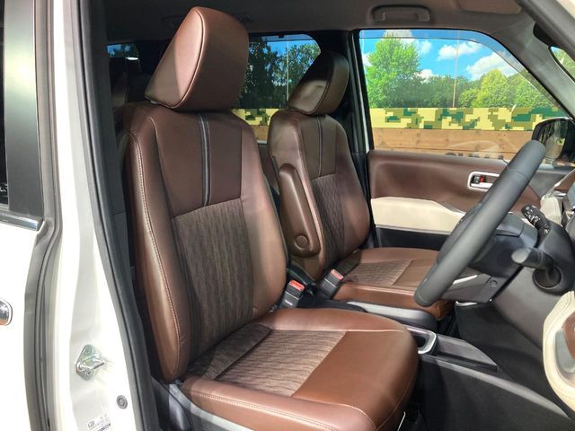 TOYOTA NOAH HYBRID 2023 Image 31