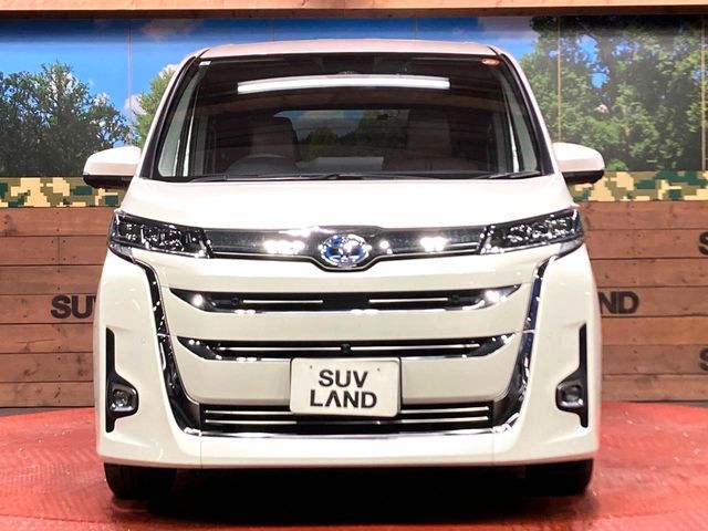 TOYOTA NOAH HYBRID 2023 Image 31