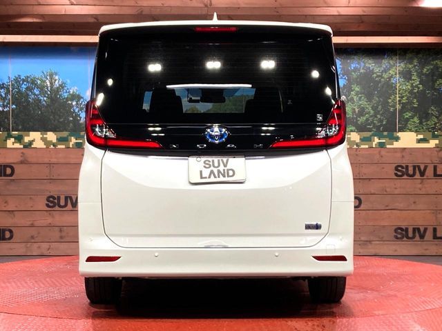 TOYOTA NOAH HYBRID 2023 Image 31