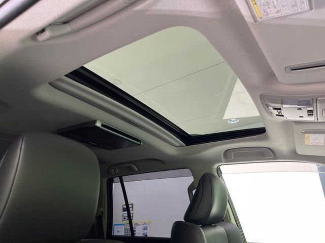 TOYOTA LANDCRUISER PRADO 2023 Image 31