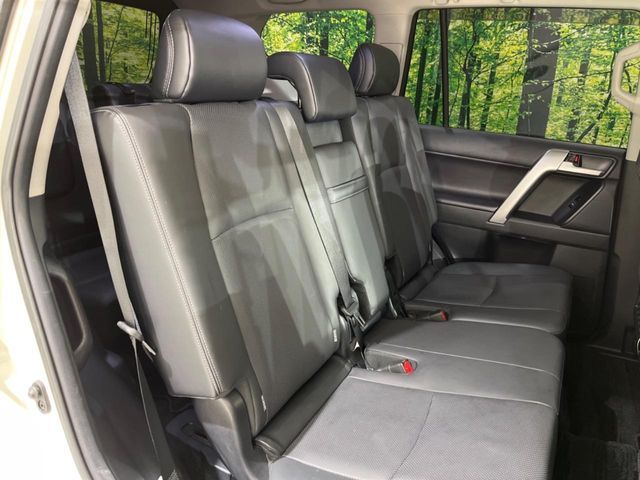 TOYOTA LANDCRUISER PRADO 2023 Image 31