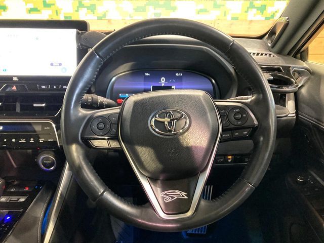 TOYOTA HARRIER HYBRID 2023 Image 31