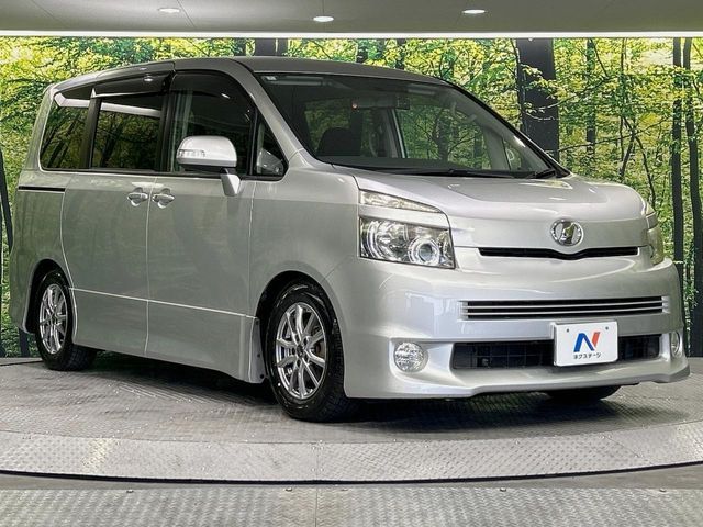 TOYOTA VOXY 2007 Image 31