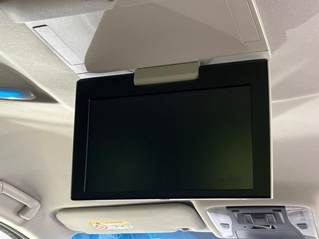 TOYOTA VELLFIRE 2016 Image 31