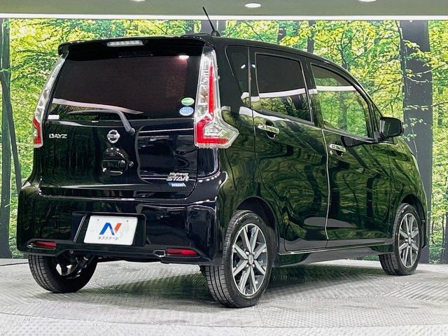 NISSAN DAYZ 2015 Image 31