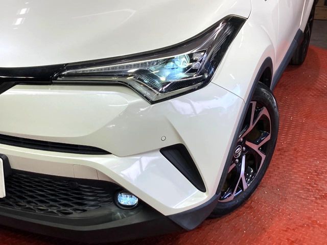 TOYOTA C-HR 2019 Image 31