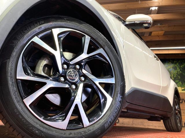 TOYOTA C-HR 2019 Image 31