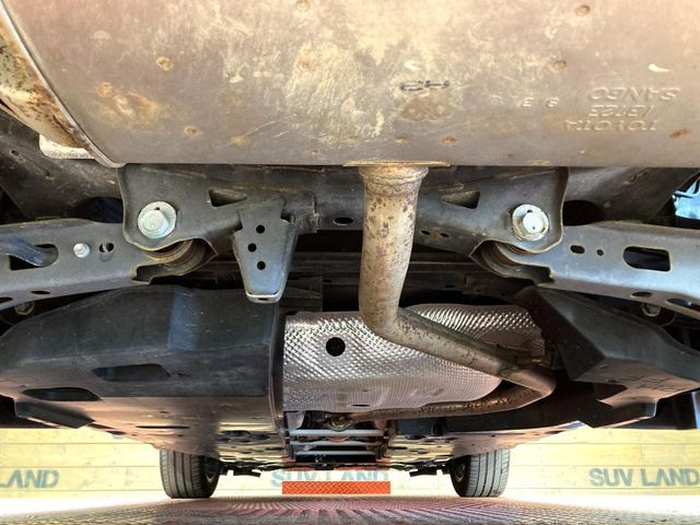 TOYOTA C-HR 2019 Image 31