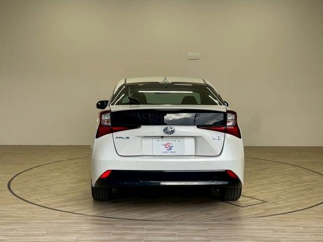 TOYOTA PRIUS 2019 Image 31