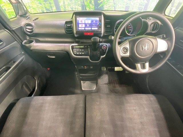 HONDA N BOX 2016 Image 31