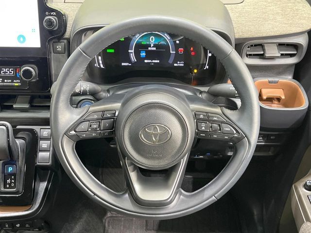 TOYOTA SIENTA HYBRID 2023 Image 31