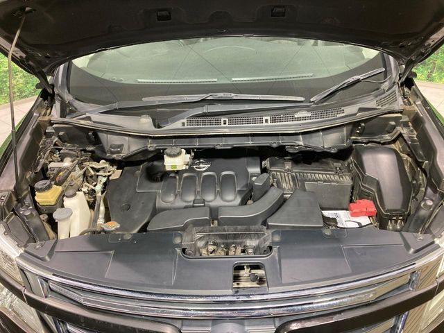 NISSAN ELGRAND 2017 Image 31