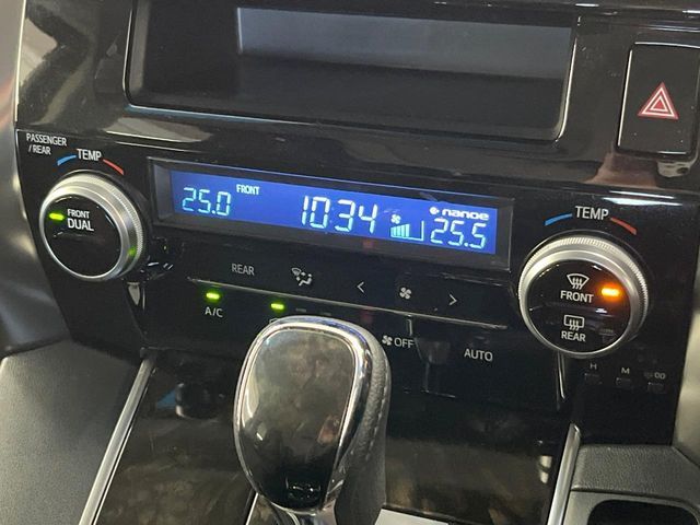 TOYOTA ALPHARD 2015 Image 31