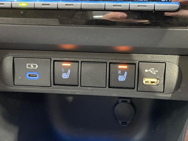 TOYOTA YARIS CROSS HYBRID 2023 Image 31