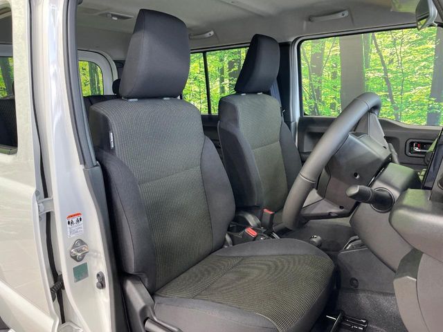 SUZUKI JIMNY NOMADE 2026 Image 31