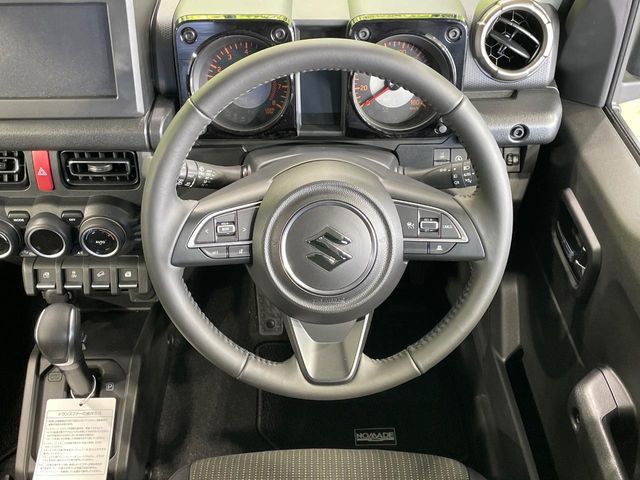 SUZUKI JIMNY NOMADE 2026 Image 31