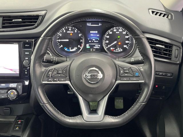 NISSAN X-TRAIL HYBRID 4WD 2017 Image 31