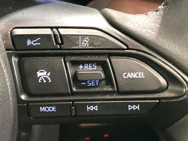 TOYOTA YARIS CROSS HYBRID 2022 Image 31