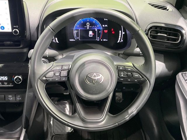 TOYOTA YARIS CROSS 2024 Image 31