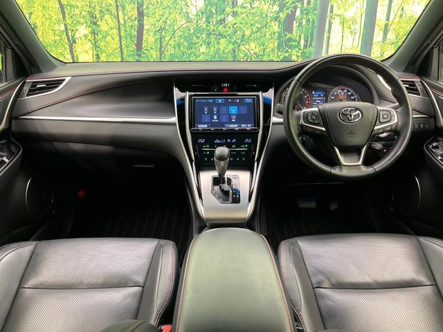 TOYOTA HARRIER 2WD 2017 Image 31