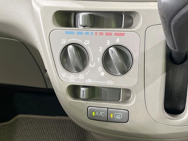 DAIHATSU MIRA E:S 2016 Image 31