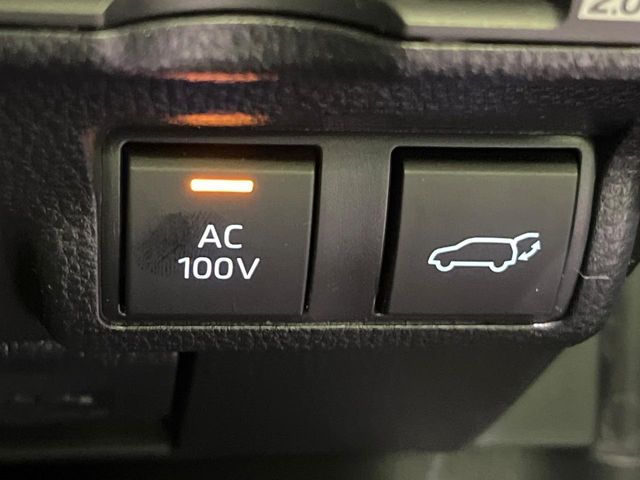 TOYOTA COROLLA CROSS HYBRID 2023 Image 31