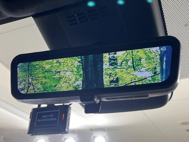 TOYOTA VOXY HYBRID 2023 Image 31