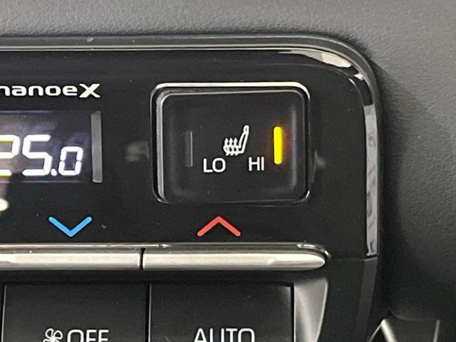 TOYOTA VOXY HYBRID 2023 Image 31