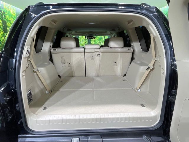 TOYOTA LANDCRUISER PRADO 2023 Image 31