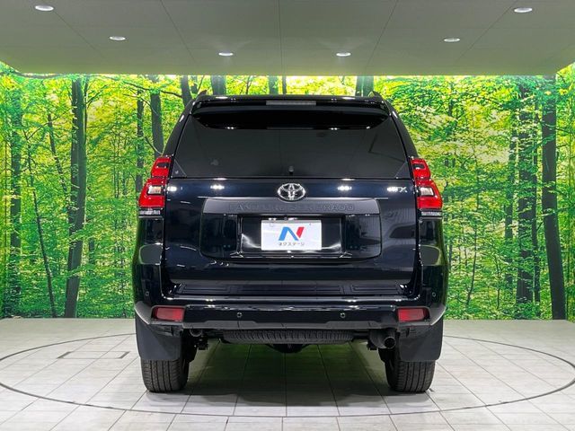 TOYOTA LANDCRUISER PRADO 2023 Image 31