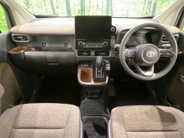 TOYOTA SIENTA HYBRID 2025 Image 31