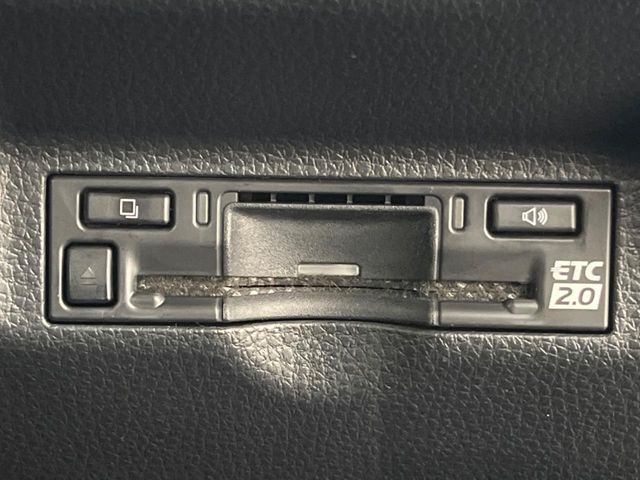 TOYOTA SIENTA HYBRID 2025 Image 31