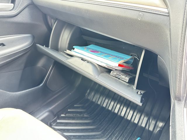 HONDA SHUTTLE HYBRID 2015 Image 31