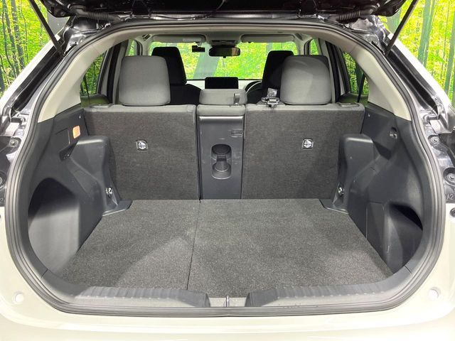 TOYOTA YARIS CROSS 2025 Image 31