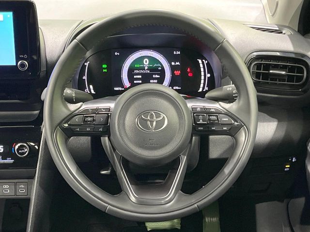 TOYOTA YARIS CROSS 2025 Image 31