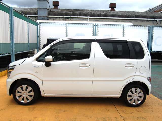 SUZUKI WAGON R 2021 Image 31
